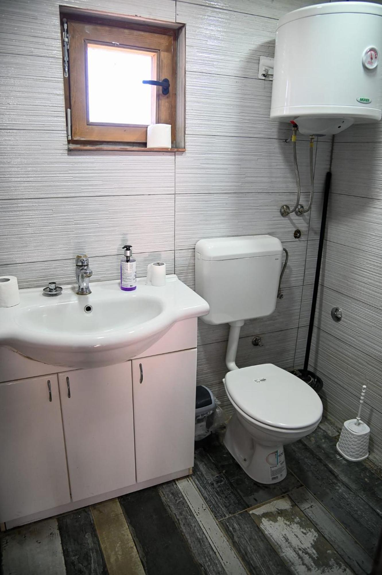 Family Na Krovu Svijeta Appartement Gornji Lukomir